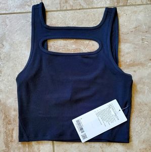 Brand new size 6 lululemon crop top